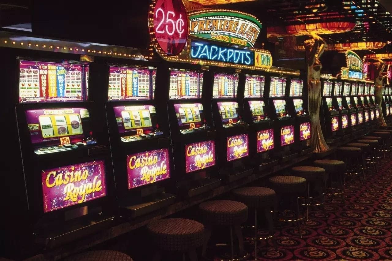 79w - Cassino Bet Fácil